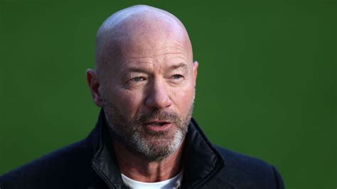 VIDEO: Jermain Defoe memamerkan pengetahuannya tentang pencetak gol ...