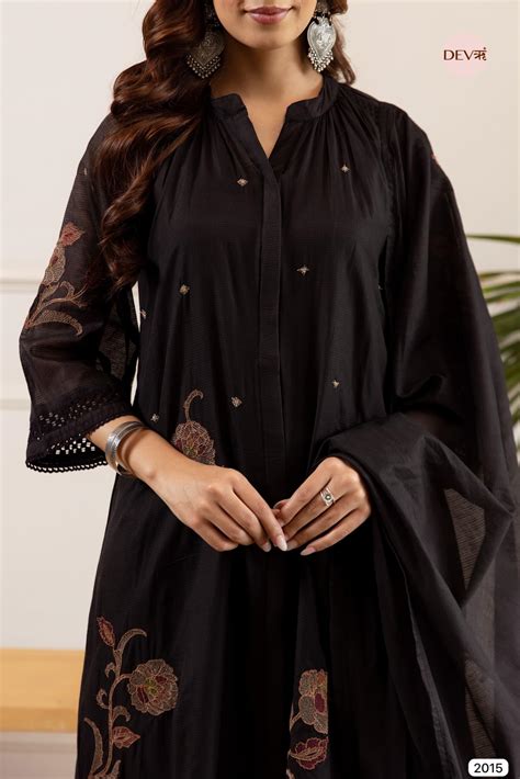 Black Noir Bloom Mul Cotton 3-Piece Set - {2015}