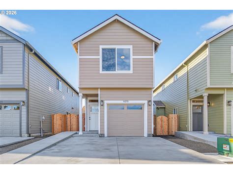 9273 E Burnside St for sale for $399,900 in Portland, OR