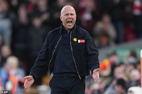 Dominik Szoboszlai takes swipe at Liverpool fans for leaving early and ...