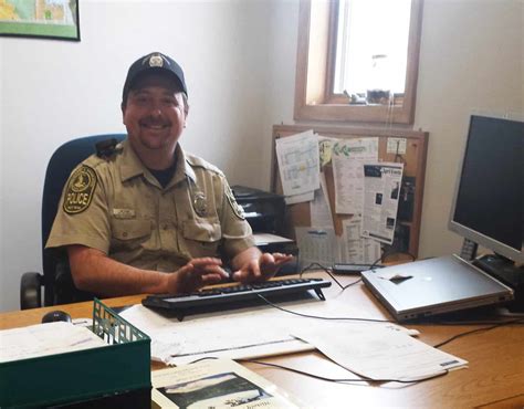 What’s the Difference Between a Conservation Officer and a Game Warden? - A-Z Animals