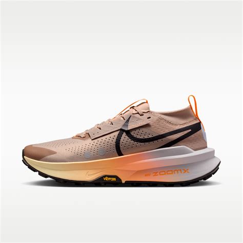 Nike ZoomX. Nike CZ