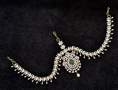 TIKKA Mathapatti 003 EMERALD DIAMOND – Shubam Pearls and Jewellery