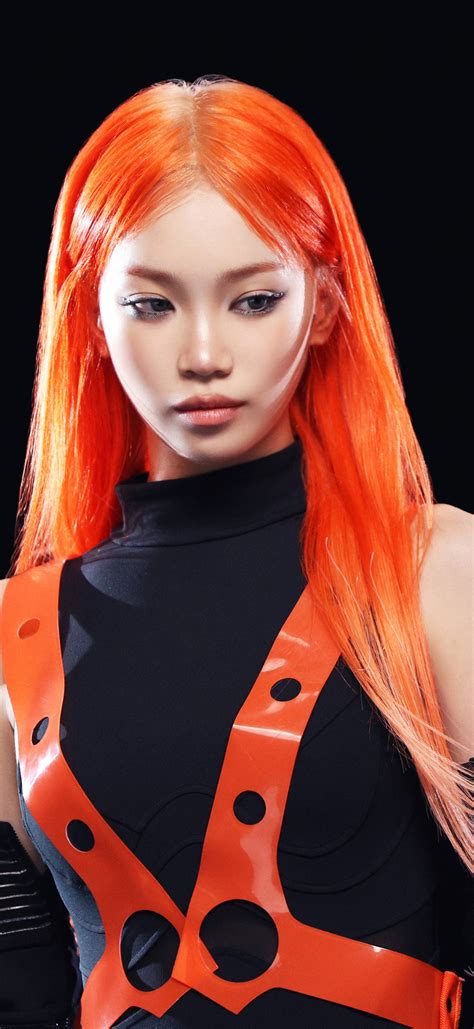 Kim Chaewon Wallpaper 4K, Black background, Le Sserafim