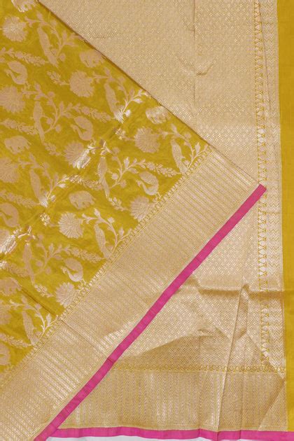 Vaanya Banaras Brocade Mehandi Green Saree | Kankatala