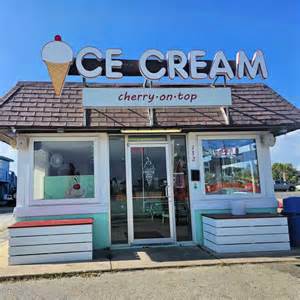 Cherry on Top Ice Cream Gulf Shores: Epic sundaes steps from the beach