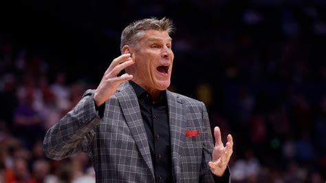 What is Porter Moser's salary at OU? Sooners head coach buyout, bonus