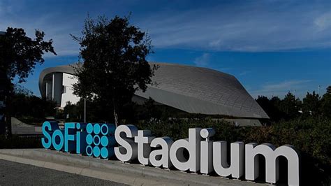 World Cup stadium workers demand ICE stay out