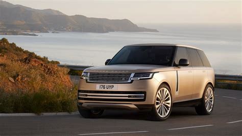 Land Rover Range Rover Colours - Check Range Rover Car Colour Options ...