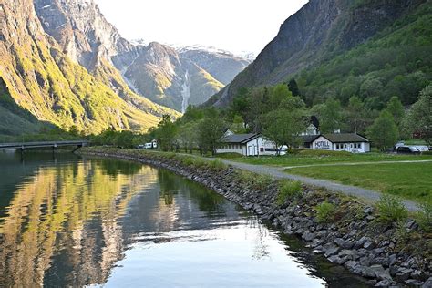 Gallery FPH: Dr Mukesh Batra Brings Norway To Mumbai With His Dreamy ...