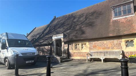 'Lifesaving' dementia care hubs say funding could be pulled - BBC News