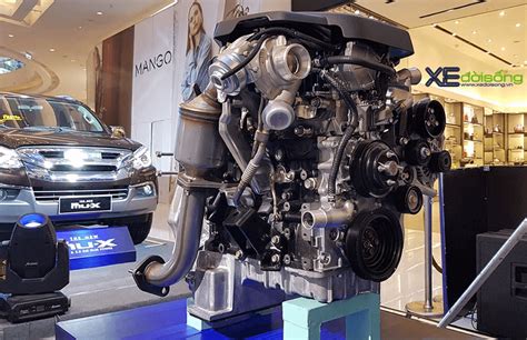 Chính thức ra mắt ISUZU D-MAX và MU-X 2018 Blue Power mới | ISUZU ...