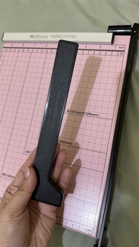 Officom Paper Cutter, Hobbies & Toys, Stationary & Craft, Craft ...