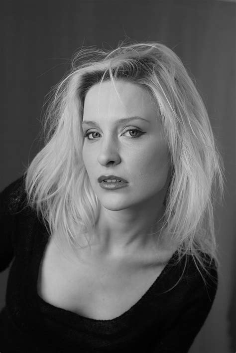 433,839+以上の無料Uma+therman+young+nude画像