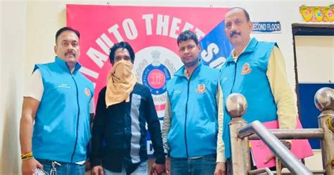 Congress vs Congress: Tharoor hits back after backlash from party ...