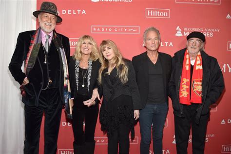 Fleetwood Mac legend Lindsey Buckingham attacked by stalker as he's ...