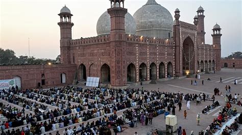 Rare Ramadan event happens in 2026, not again until 2057. See details