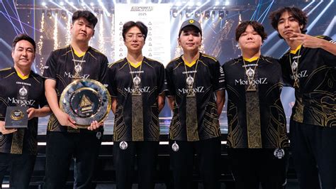 Poznaliśmy mistrzów świata w CS2! Sensacyjny finał rozstrzygnięty ...