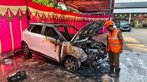Fire breaks out in vehicle outside car showroom, no injuries reported