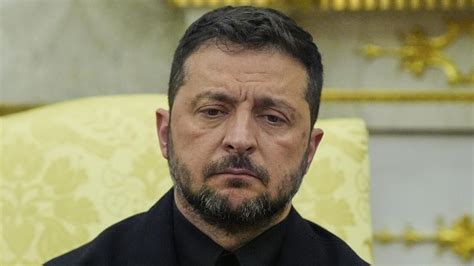 Ukraine Could Lose Donbass as Zelensky Faces Defeat: Sputnik Experts ...