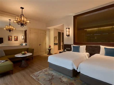 Deluxe Pool Room at Equarius Hotel | Resorts World Sentosa