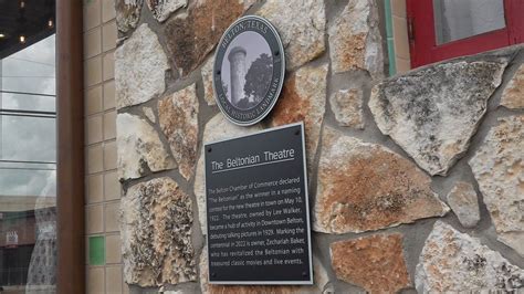 Train derailment near Groesbeck blocking railroad crossings | kcentv.com