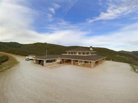 Sky Temple - Villas for Rent in Lakeport, California, United States ...