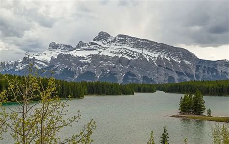 Banff travel tips for every season
