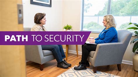 What is anxious avoidant attachment: Signs, causes, and healing ...