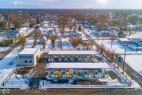 2009 Massachusetts Ave, Indianapolis, IN 46218 [Updated 12/8]
