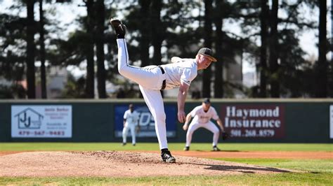Harding Sweeps Oklahoma Baptist; Jay and Newsom Reach Career Milestones - Harding University ...