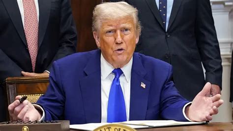 Donald Trump : వెనెజువెలాపై దాడి సమయంలో అమెరికా రహస్య సోనిక్ ఆయుధంను ...