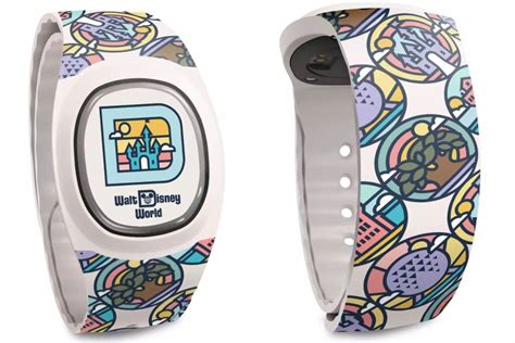 RUMOR: Disneyland Resort Phasing Out MagicBand+ as Availability ...