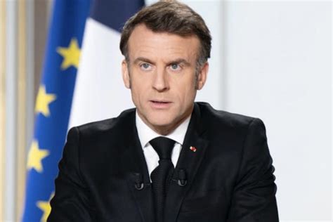 French Assembly approves bill to ban social media for under-15s, Macron ...