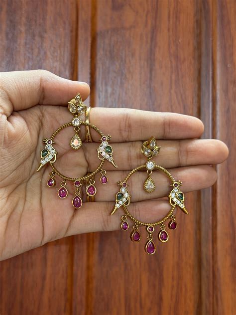 Dual Parrot Chaandbali – Ohbyozy