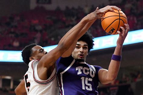 Xavier Edmonds has double-double in TCU's win at No. 10 Texas Tech