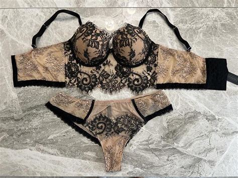 Роскошное нижнее бельё. корсет и трусики intimissimi — цена 2453 грн в ...