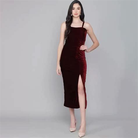 Maroon Velvet Sheath Midi Dress