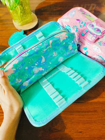 Holographic Roll-Up Flap Pouch – Pretty Little Things