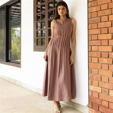 Dresses – Around The City