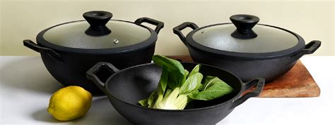 Cast iron or normal iron - which is better for cooking? - PotsandPans India