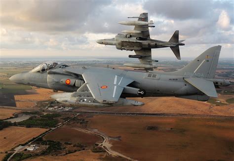 McDonnell-Douglas AV-8B Harrier II — avionslegendaires.net