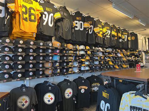 Rally House Logo Open Rally House Miracle Mile Shopping Center