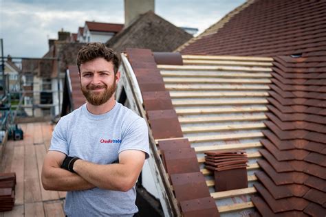 How Much Do Roofers Earn? | Checkatrade
