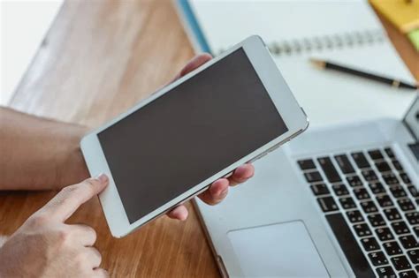 e-Travel Registration Form 的图像结果