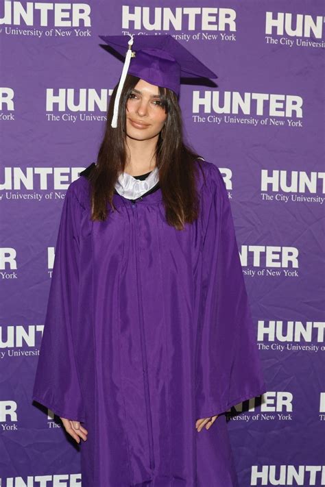 EMILY RATAJKOWSKI Delivers the Hunter College Winter Commencement ...