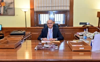 India, Myanmar review ties, sign port operator agreement