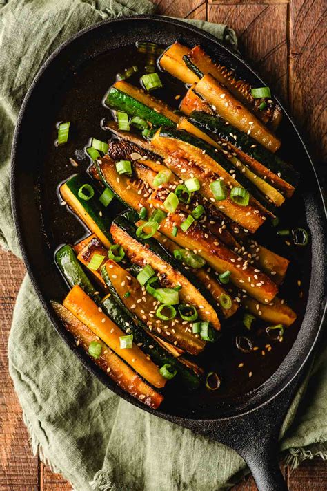 10 Minute Spicy Asian Zucchini | NeighborFood