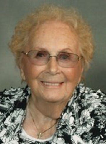 Edith M. Hoffer Obituary - Peoria Journal Star