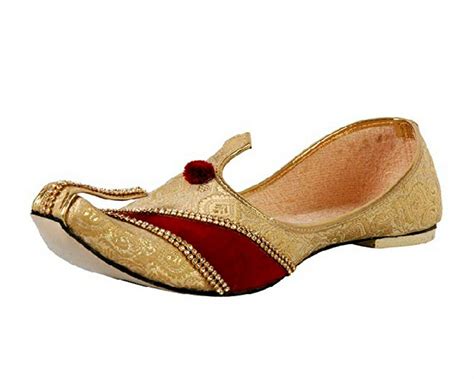 Karans Men's Silk Golden & Red Wedding & Sherwani Mojaris (Jutti ...